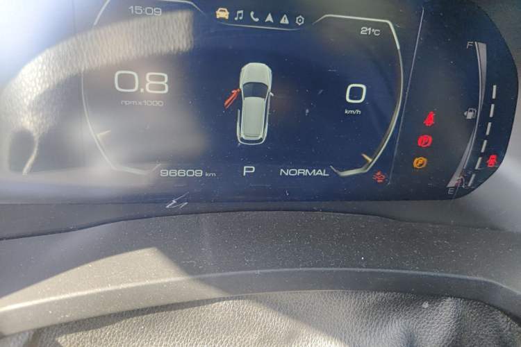 Used Haval F7 2019 1.5T Two-Wheel Drive i-Type China V Standard Odometer Close Up