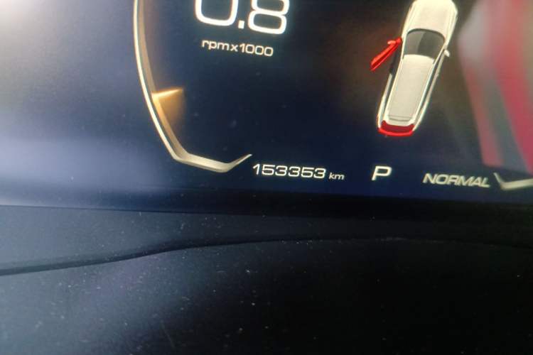 Used Haval F7 2019 1.5T Two-Wheel Drive i-Trend China V Emission Standard Odometer Close Up