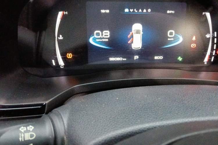 Used Haval F7 2019 1.5T Two-Wheel Drive i-Type China V Standard Odometer Close Up