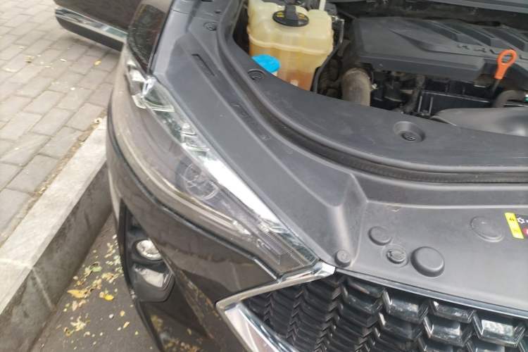 Used Haval F7 2019 1.5T Two-Wheel Drive i-Trend China VI Standard Right Front Headlight