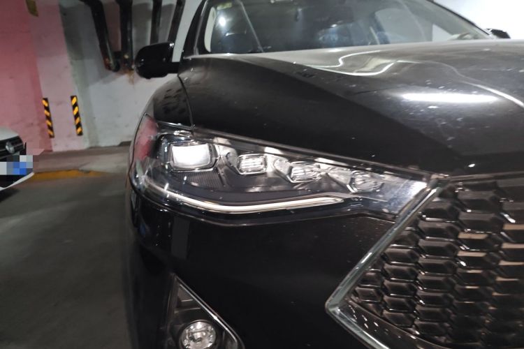 Used Haval F7 2019 1.5T Two-Wheel Drive i-Type China V Standard Right Front Headlight