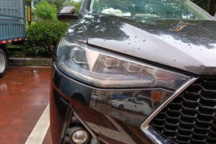 Used Haval F7 2019 1.5T Two-Wheel Drive i-Type China V Standard Right Front Headlight