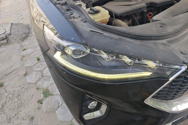 Used Haval F7 2019 1.5T Two-Wheel Drive i-Type China V Standard Right Front Headlight