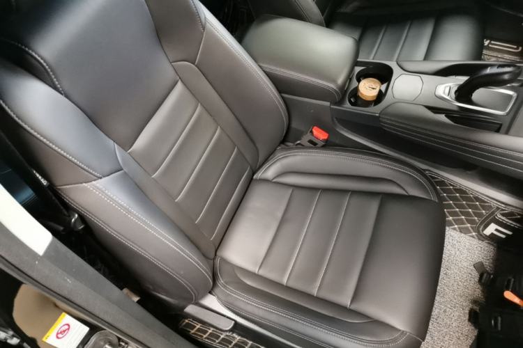 Used Haval F7 2019 1.5T Two-Wheel-Drive i-Type China VI Standard Right Front Seat