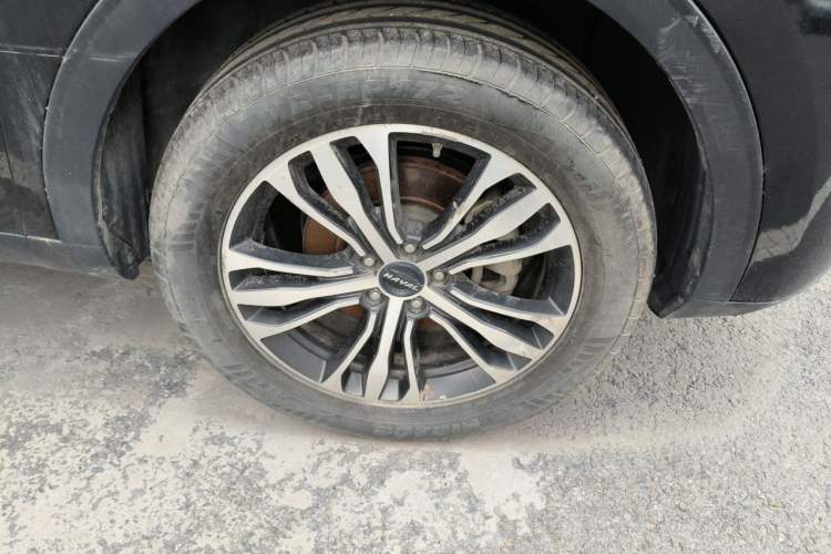 Used Haval F7 2019 2.0T Two-Wheel Drive i-Van China V standard Right Front Wheel Hub