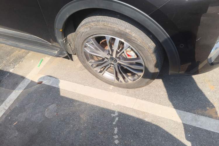 Used Haval F7 2019 2.0T Two-Wheel-Drive i-Van China VI Standard Right Front Wheel Hub