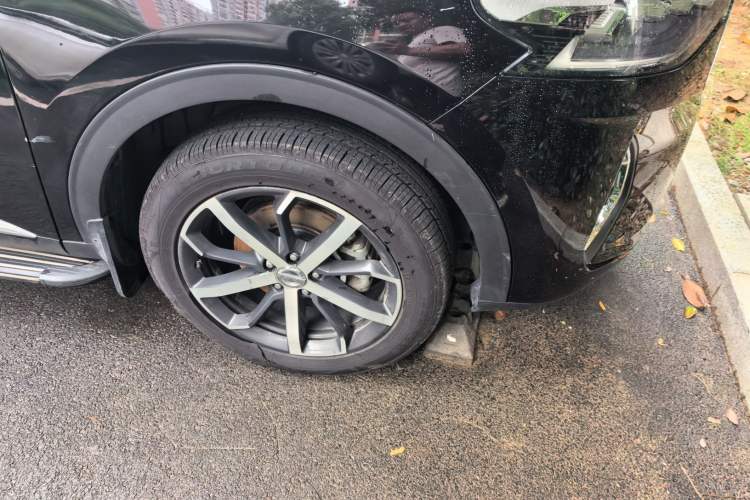 Used Haval F7 2019 1.5T Two-Wheel Drive i-Trend China V Emission Standard Right Front Wheel Hub