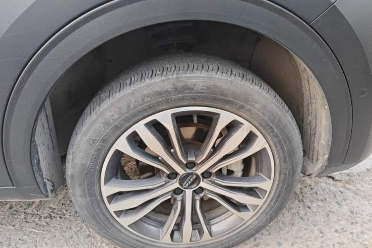 Used Haval F7 2019 2.0T Two-Wheel-Drive i-Van China VI Standard Right Front Wheel Hub