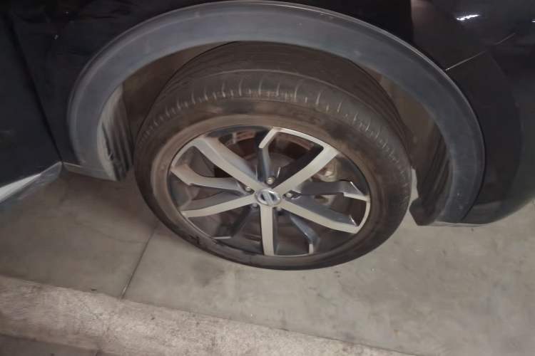 Used Haval F7 2019 1.5T Two-Wheel Drive i-Trend China V Emission Standard Right Front Wheel Hub