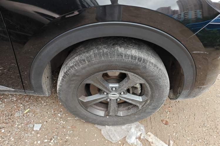 Used Haval F7 2019 1.5T Two-Wheel-Drive i-Type China VI Standard Right Front Wheel Hub