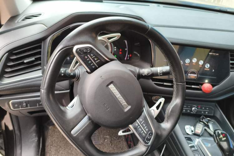 Used Haval F7 2019 1.5T Two-Wheel Drive i-Type China V Standard Steering Wheel