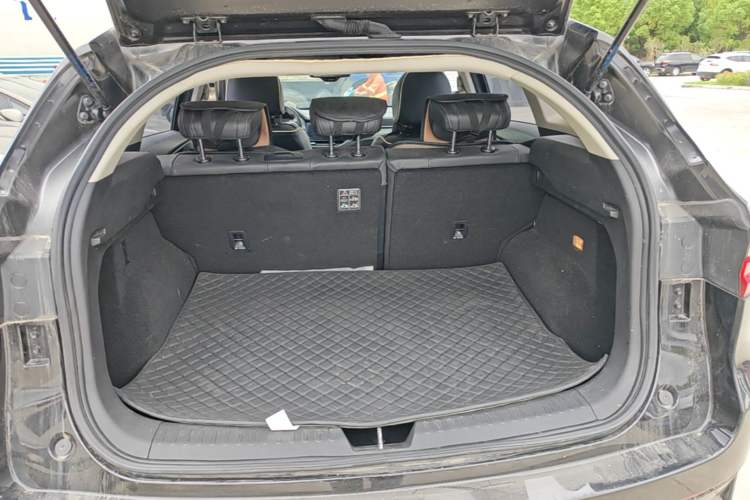 Used Haval F7 2019 1.5T Two-Wheel Drive i-Trend China V Emission Standard Trunk