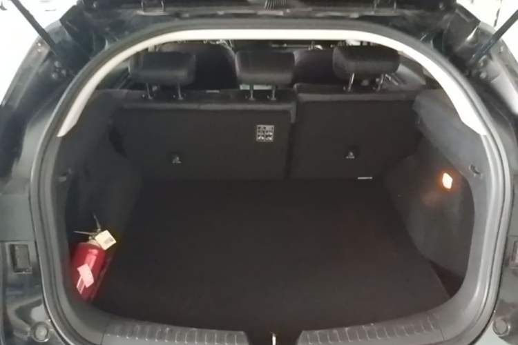 Used Haval F7 2019 1.5T Two-Wheel Drive i-Type China V Standard Trunk