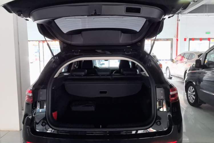 Used Haval F7 2019 2.0T Four-Wheel Drive iJoy China V Standard Trunk