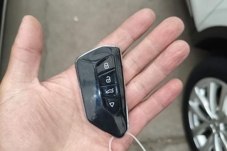 Used Haval F7 2019 1.5T Two-Wheel-Drive i-Type China VI Standard Vehicle Key