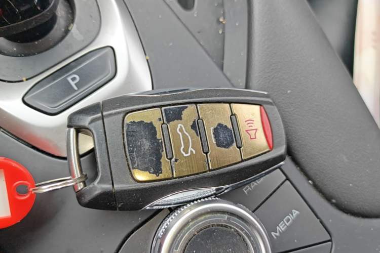 Used Haval F7 2019 1.5T Two-Wheel Drive i-Trend China V Emission Standard Vehicle Key