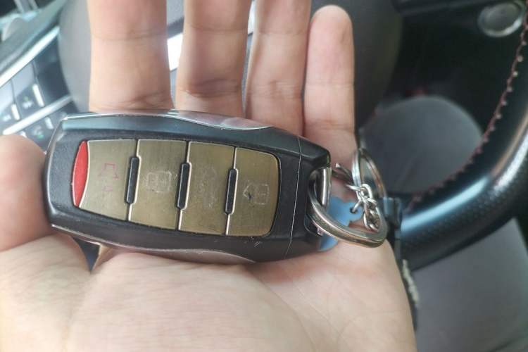 Used Haval F7 2019 1.5T Two-Wheel Drive i-Type China V Standard Vehicle Key