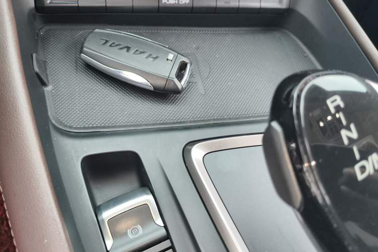 Used Haval F7 2019 1.5T Two-Wheel Drive i-Trend China V Emission Standard Vehicle Key