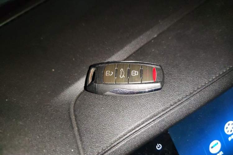 Used Haval F7 2019 1.5T Two-Wheel Drive i-Trend China V Emission Standard Vehicle Key