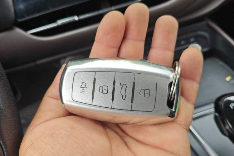 Used Haval F7 2019 2.0T Two-Wheel Drive i-Van China V standard Vehicle Key