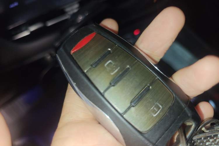 Used Haval F7 2019 1.5T Two-Wheel Drive i-Trend China VI Standard Vehicle Key