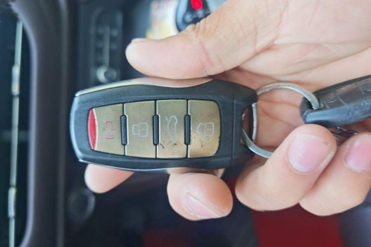 Used Haval F7 2019 1.5T Two-Wheel Drive i-Trend China V Emission Standard Vehicle Key