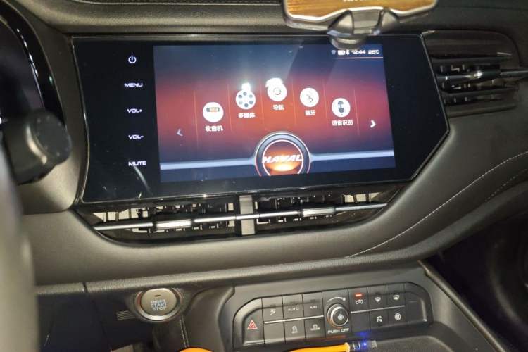 Used Haval F7 2019 1.5T Two-Wheel Drive i-Type China V Standard Audio And AC Panel