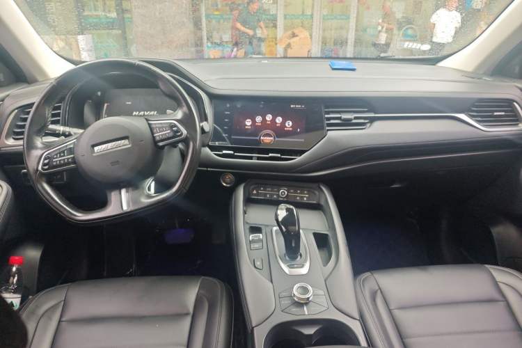 Used Haval F7 2019 1.5T Two-Wheel Drive i-Trend China V Emission Standard Center Console
