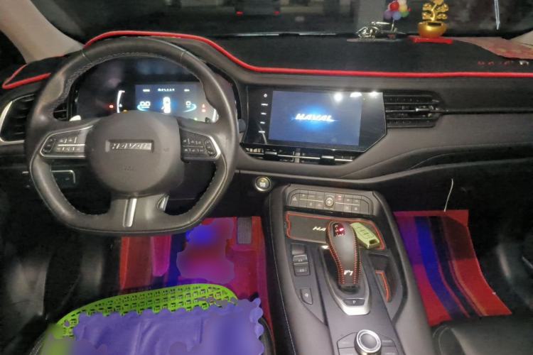 Used Haval F7 2019 1.5T Two-Wheel Drive i-Trend China VI Standard Center Console