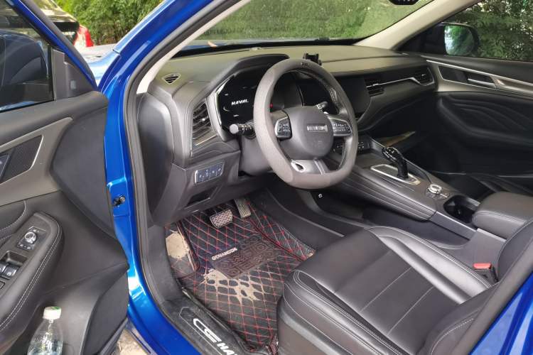 Used Haval F7 2019 2.0T Four-Wheel Drive iJoy China V Standard Driver Seat