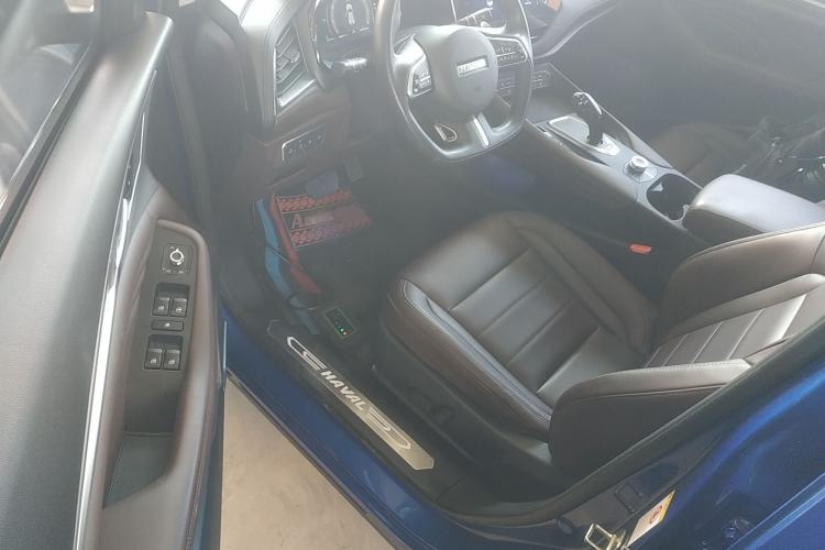 Used Haval F7 2019 2.0T Four-Wheel Drive iJoy China V Standard Driver Seat