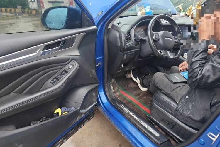 Used Haval F7 2019 2.0T Two-Wheel Drive i-Van China V standard Driver Seat