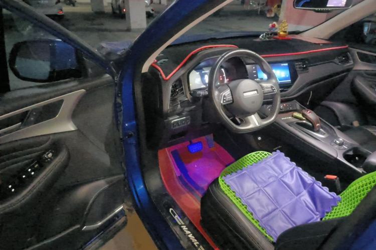 Used Haval F7 2019 1.5T Two-Wheel Drive i-Trend China VI Standard Driver Seat