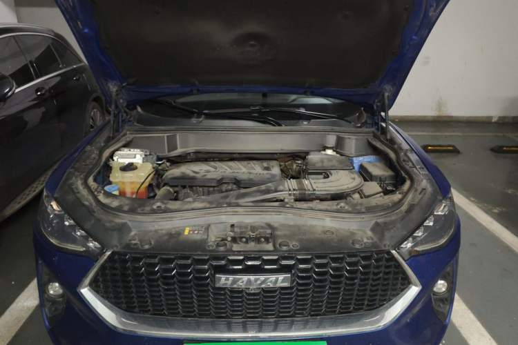 Used Haval F7 2019 1.5T Two-Wheel Drive i-Type China V Standard Engine Bay