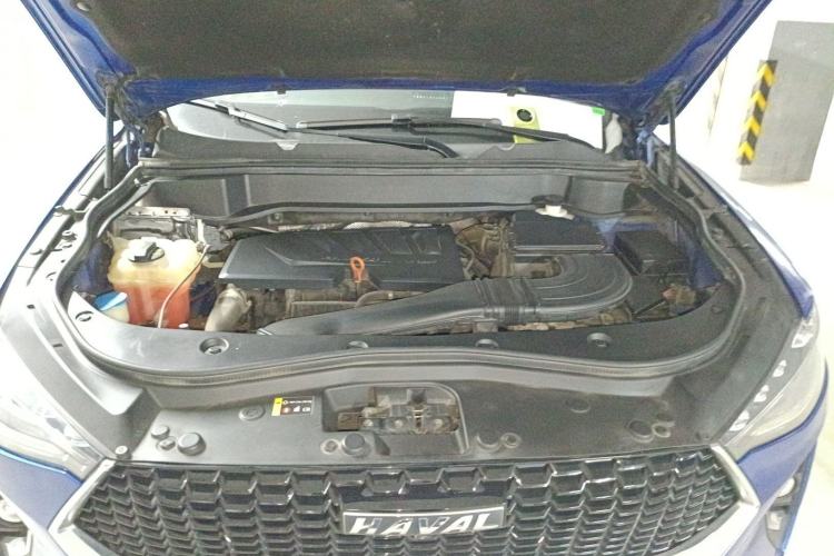 Used Haval F7 2019 1.5T Two-Wheel-Drive i-Type China VI Standard Engine Bay