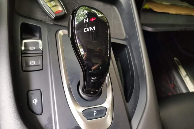 Used Haval F7 2019 2.0T Four-Wheel Drive iJoy China V Standard Gear Lever
