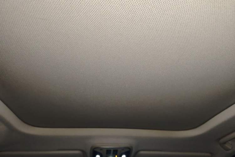 Used Haval F7 2019 1.5T Two-Wheel Drive i-Type China V Standard Headliner