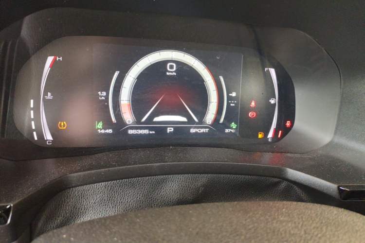 Used Haval F7 2019 2.0T Two-Wheel-Drive i-Van China VI Standard Instrument Cluster