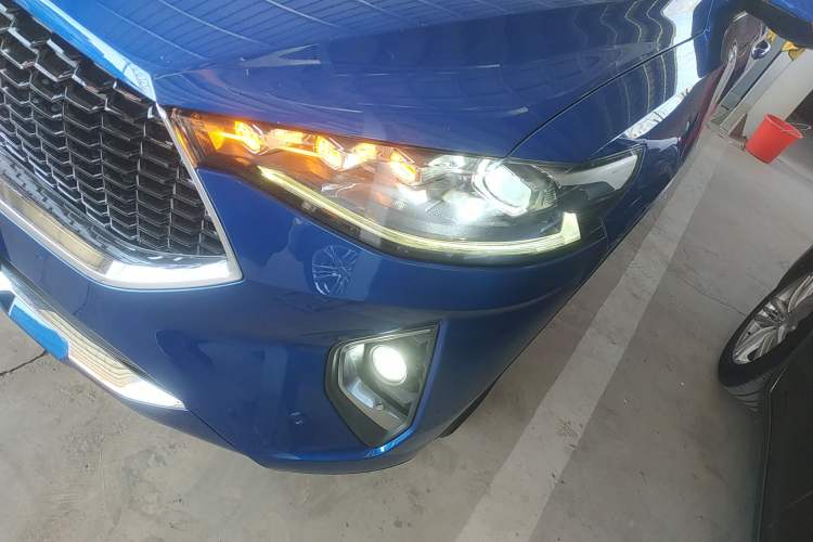 Used Haval F7 2019 2.0T Four-Wheel Drive iJoy China V Standard Left Front Headlight