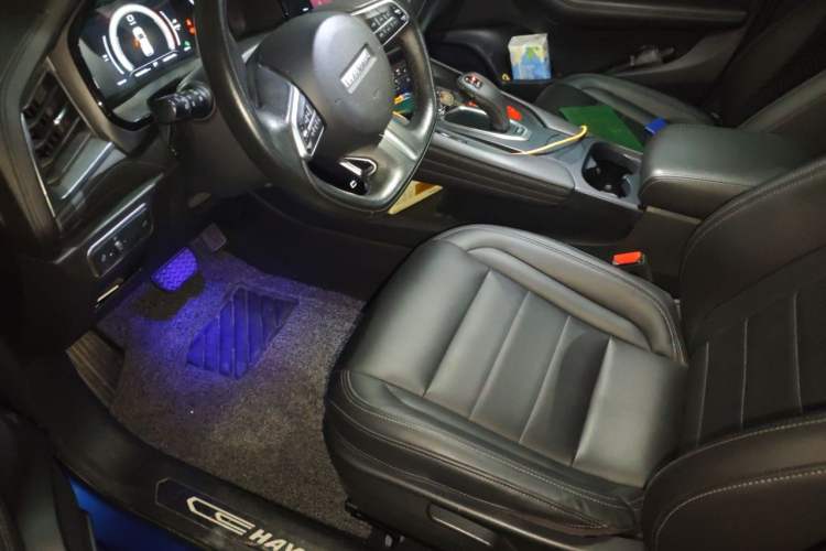 Used Haval F7 2019 1.5T Two-Wheel Drive i-Type China V Standard Left Front Seat
