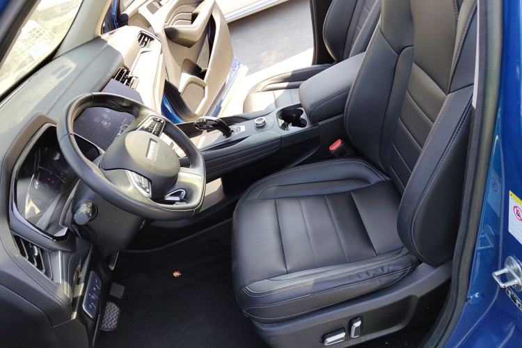 Used Haval F7 2019 2.0T Two-Wheel-Drive i-Van China VI Standard Left Front Seat
