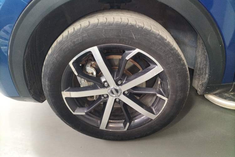Used Haval F7 2019 1.5T Two-Wheel Drive i-Trend China V Emission Standard Left Front Wheel Hub