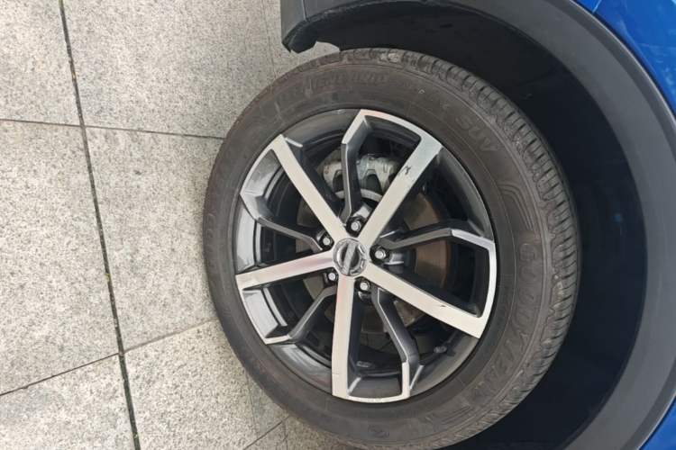 Used Haval F7 2019 1.5T Two-Wheel Drive i-Trend China V Emission Standard Left Front Wheel Hub