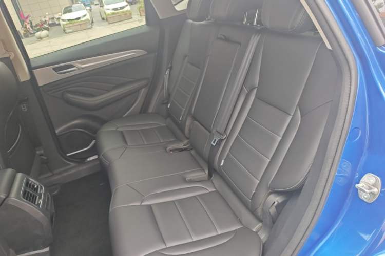 Used Haval F7 2019 1.5T Two-Wheel Drive i-Trend China V Emission Standard Left Rear Seat