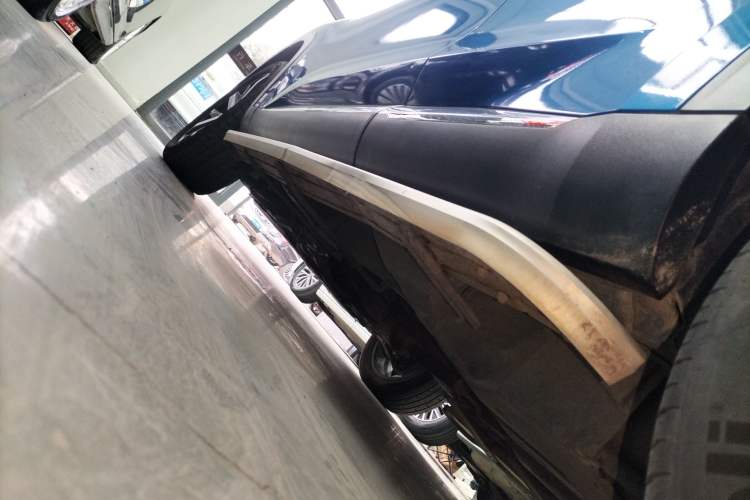 Used Haval F7 2019 1.5T Two-Wheel Drive i-Trend China V Emission Standard Left Side Sill