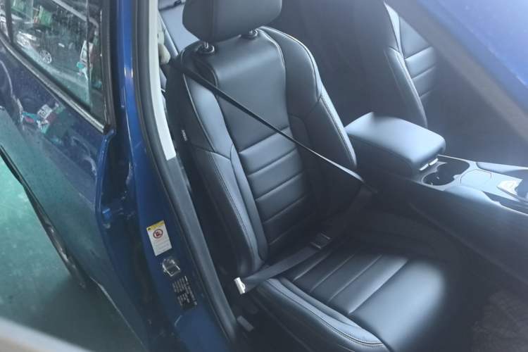 Used Haval F7 2019 1.5T Two-Wheel Drive i-Type China V Standard Right Front Seat