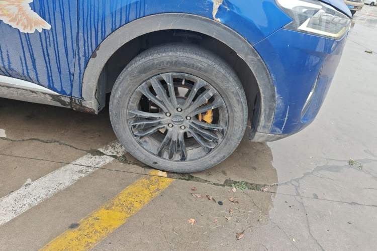 Used Haval F7 2019 2.0T Two-Wheel Drive i-Van China V standard Right Front Wheel Hub
