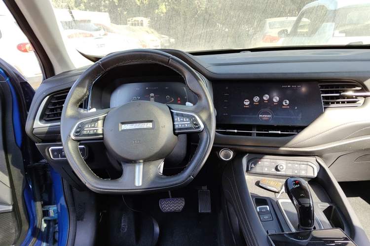 Used Haval F7 2019 2.0T Two-Wheel-Drive i-Van China VI Standard Steering Wheel