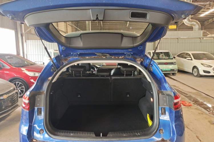 Used Haval F7 2019 2.0T Two-Wheel-Drive i-Van China VI Standard Trunk