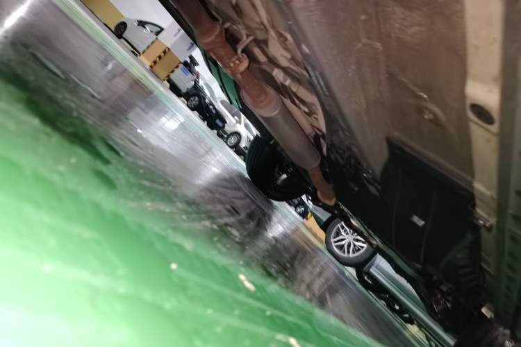 Used Haval F7 2019 2.0T Two-Wheel Drive i-Van China V standard Chassis Front Left